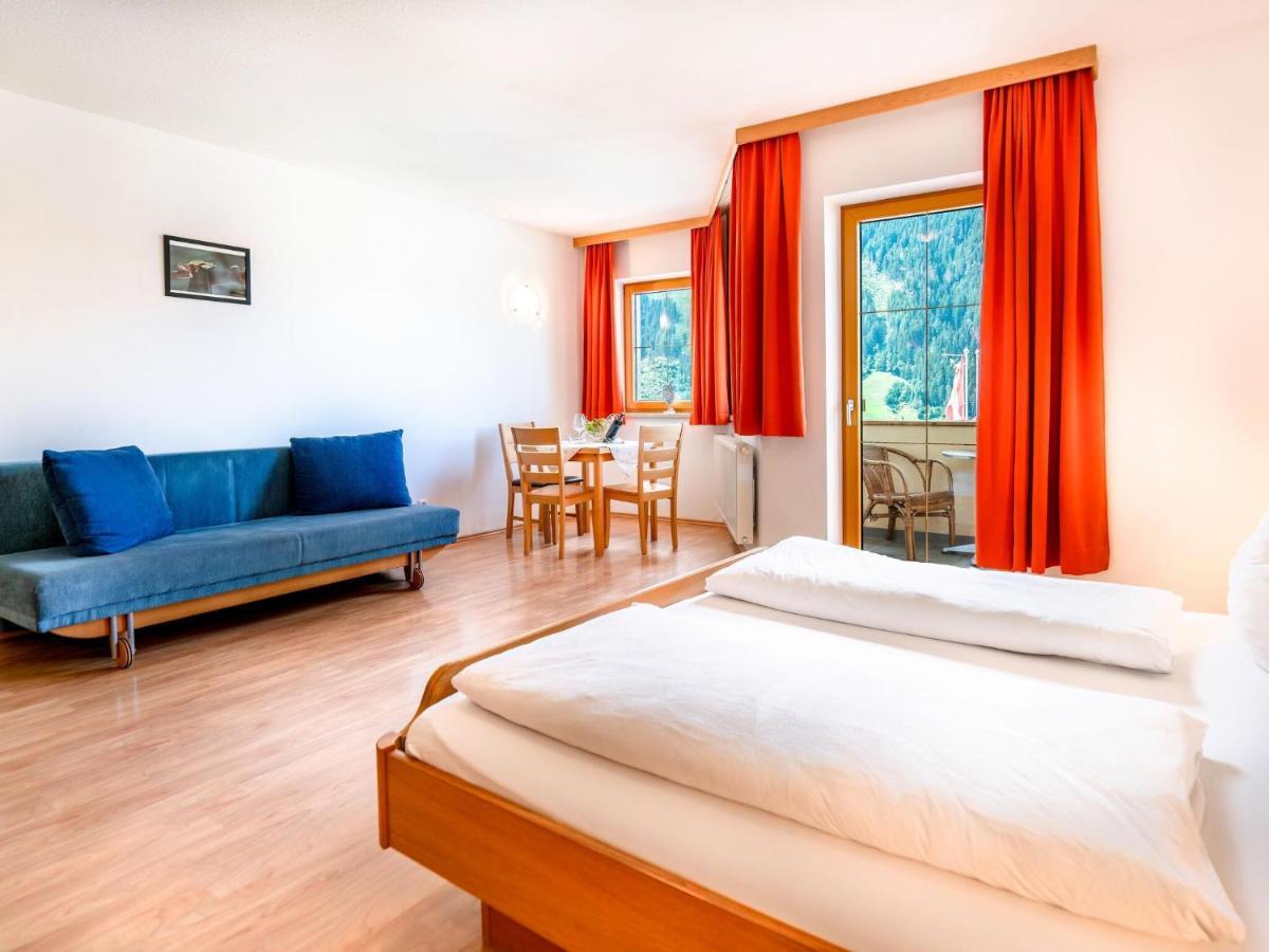 Lovely Apartment In Neustift Im Stubaital With Mountain View Exterior photo